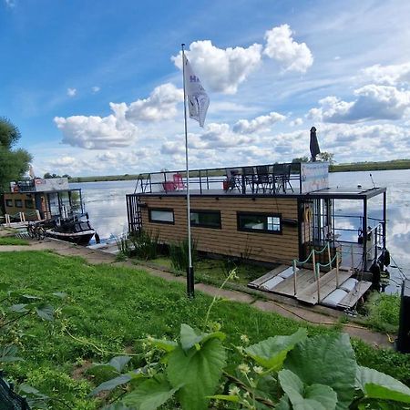 Hausboote Unteres Odertal Hausboot Kranich Schwedt Exterior foto